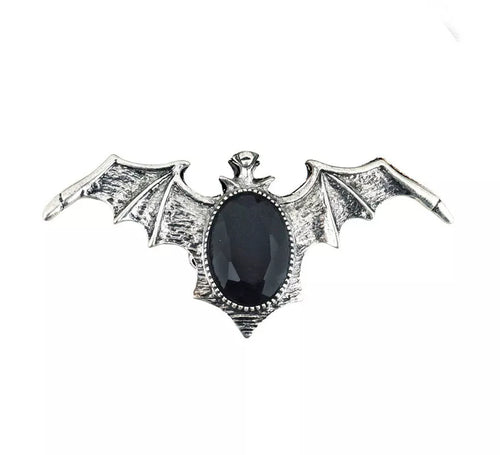 Anillo Gótico de Murciélago con Piedra Negra