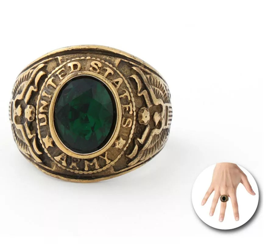 Translation missing: de.Anillo Medieval con piedra verde