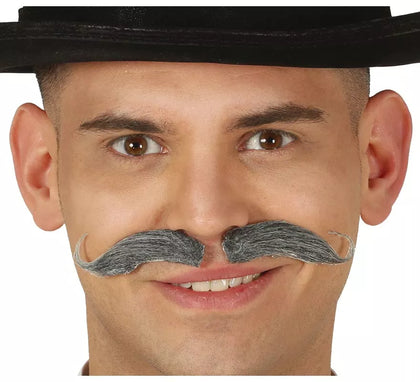 Bigote Bávaro en varios colores
