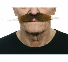Großer brauner Schnurrbart