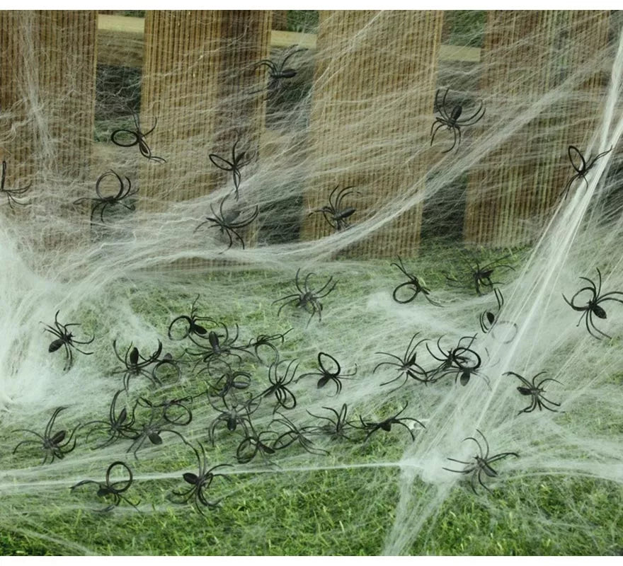 Translation missing: de.Bolsa con 25 Arañas pequeñas para decorar Halloween