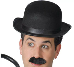 Bowler aus schwarzem Filz