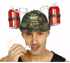 Soldat des Biertrinkerhelms