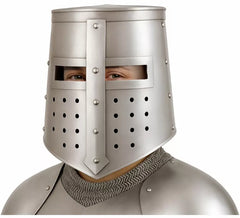 Silberner mittelalterlicher Kriegerhelm