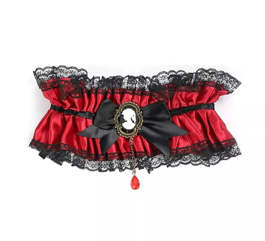 Translation missing: de.Collar Gótico rojo con lazo negro