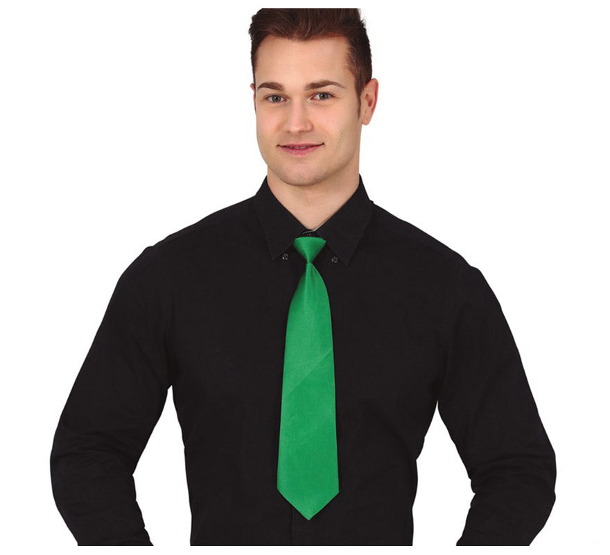 Corbata en varios colores de 47 cm