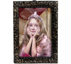 Zombie Prinzessin malt 27 x 35 cm