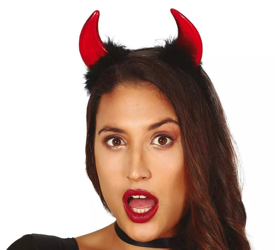 Translation missing: de.Cuernos de Diabla Rojos con marabú