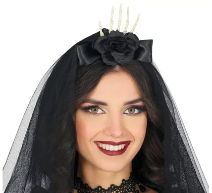 Diadema con Velo Mano y Flor negra