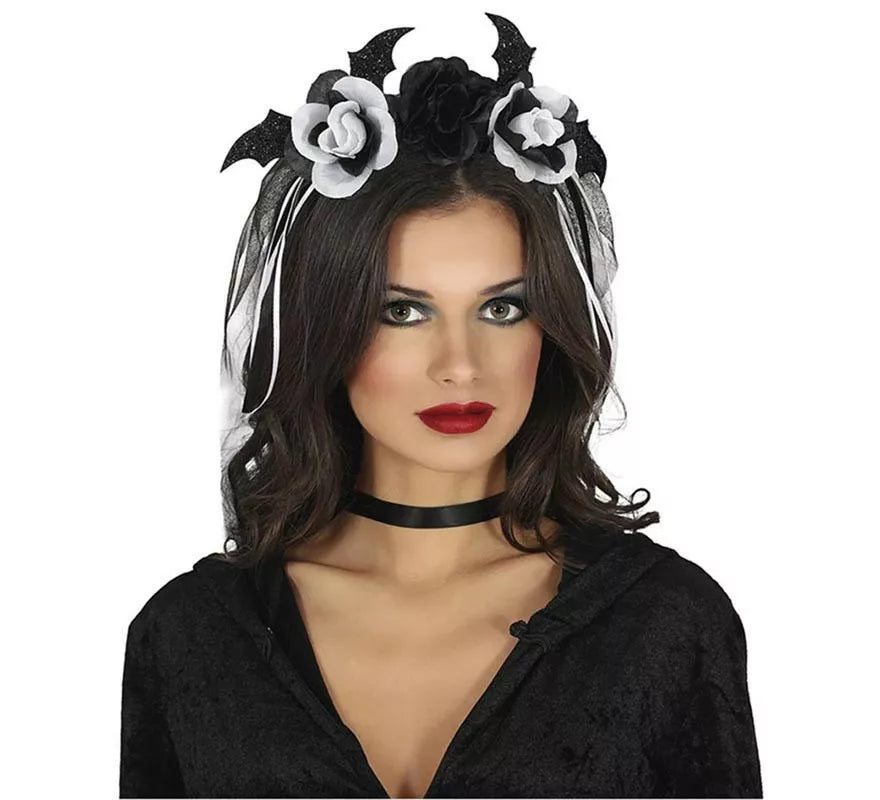 Translation missing: de.Diadema de Velo y Flores negras y blanca