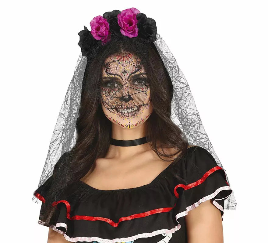 Translation missing: de.Diadema Flores Lila y Negras con Velo
