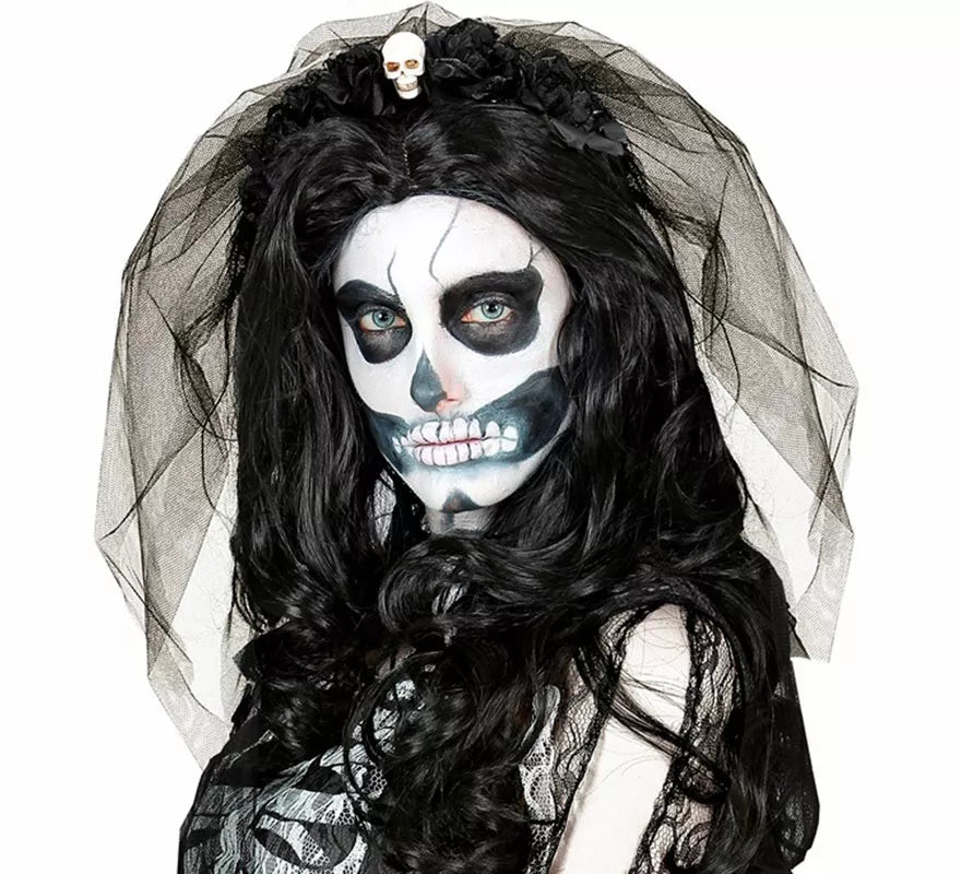 Translation missing: de.Diadema Gótica con 6 Rosas negras con Calavera y Velo