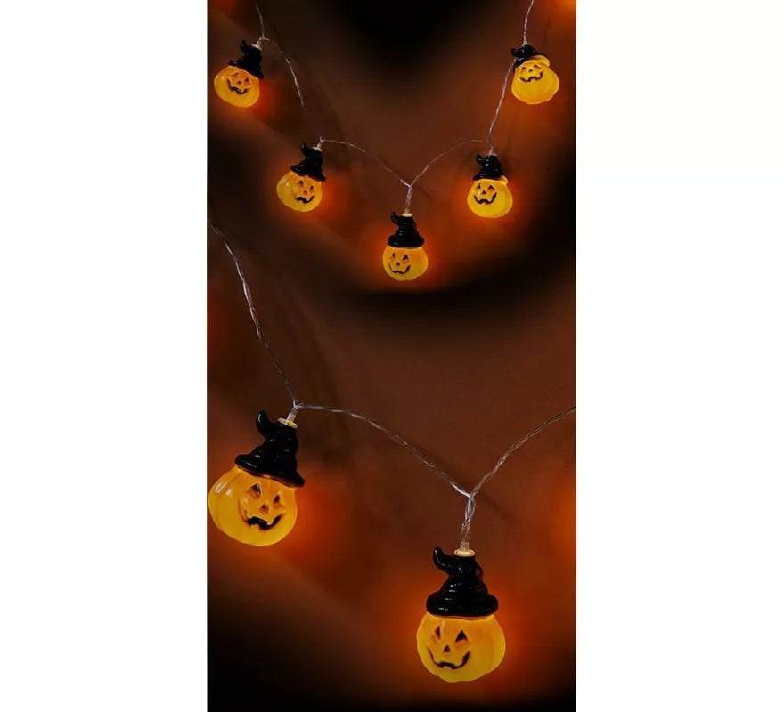 Translation missing: de.Guirnalda de 10 Calabazas con Sombrero con LED de 150 cm