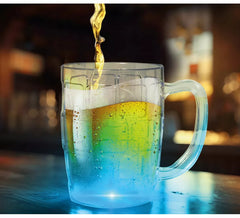 Bierkrug mit Licht