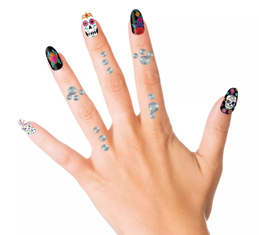 Joyas Faciales y Uñas plateado Diamantes elegantes