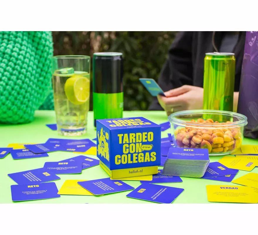Translation missing: de.Juego de Mesa Tardeo Con Colegas
