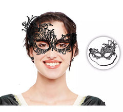 Asymmetrische schwarze Spitzenmaske