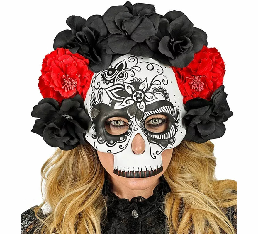 Máscara Calavera Día de Los Muertos con Rosas negras y rojas