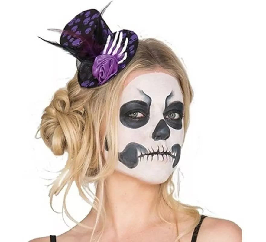 Translation missing: de.Mini Sombrero de Calaveras con mano y flor