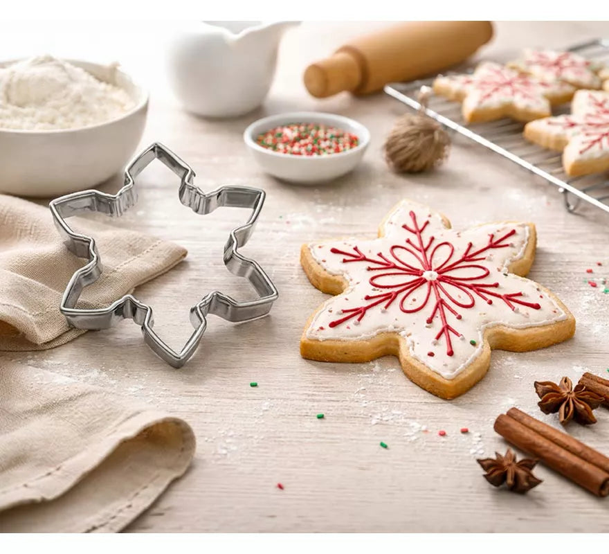 Molde Metálico de Copo de Nieve para Galletas de 9 cm