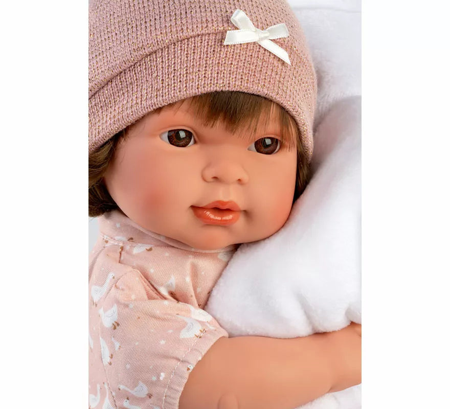 Translation missing: de.Muñeca Carla Llorona de 42 cm con Mantita y Conjunto