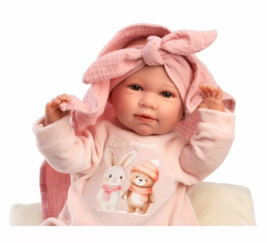 Translation missing: de.Muñeca Mimi Llorona Cozy Friends de 42 cm con Mantita