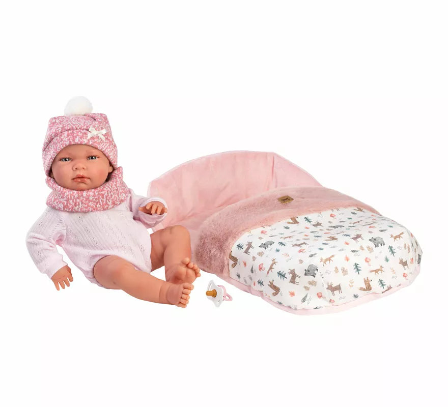 Translation missing: de.Muñeca Nica Recién Nacida de 40 cm con Saquito