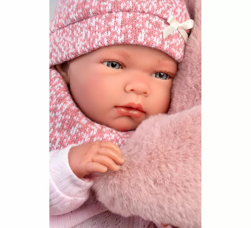 Translation missing: de.Muñeca Nica Recién Nacida de 40 cm con Saquito