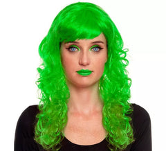 Grüne Wellenperücke mit Pony