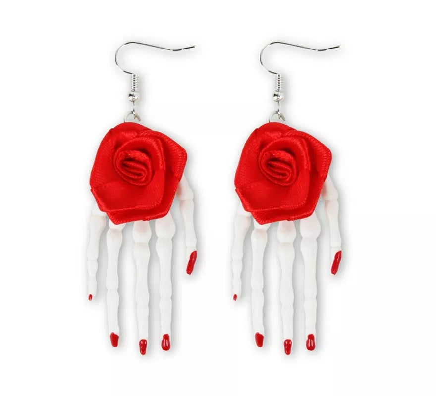 Translation missing: de.Pendientes de Rosas con manos de esqueleto