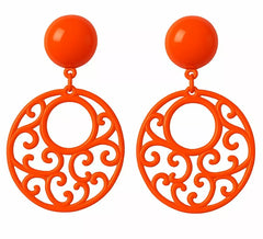 Runde Flamenco-Ohrringe mit Ornamenten in verschiedenen Farben