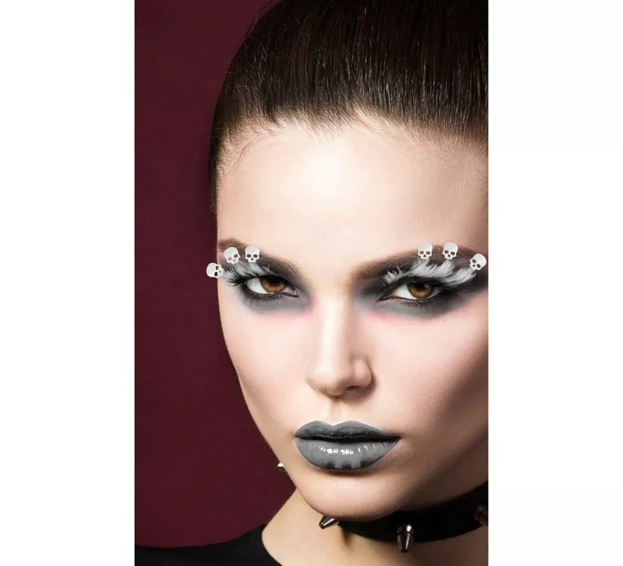 Pestañas de Calavera