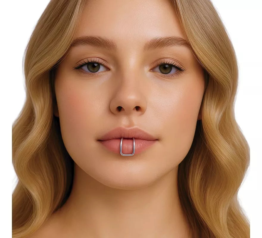 Translation missing: de.Piercing Doble Labio Falso