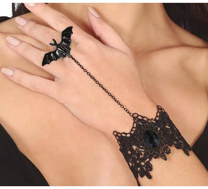 Translation missing: es.Pulsera Bordada y Anillo Murciélago