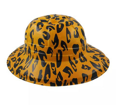 Hut aus PVC mit Leopardenmuster
