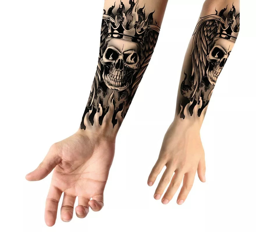Translation missing: de.Tatuaje de Calavera en llamas blanco y negro