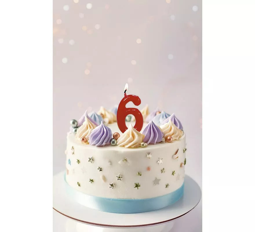 Translation missing: de.Vela roja con el número 6 para cumpleaños
