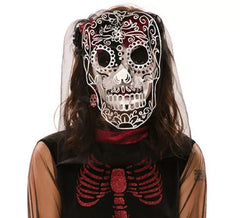 Schleier mit Totenkopf
